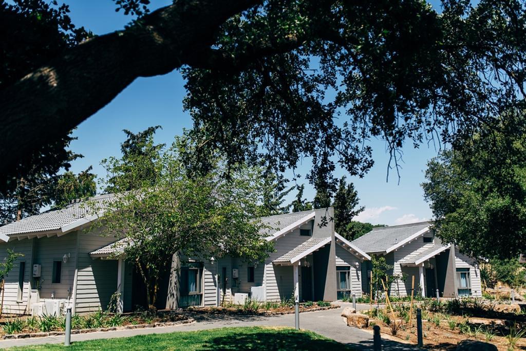 Ein Zivan Village Resort Bagian luar foto